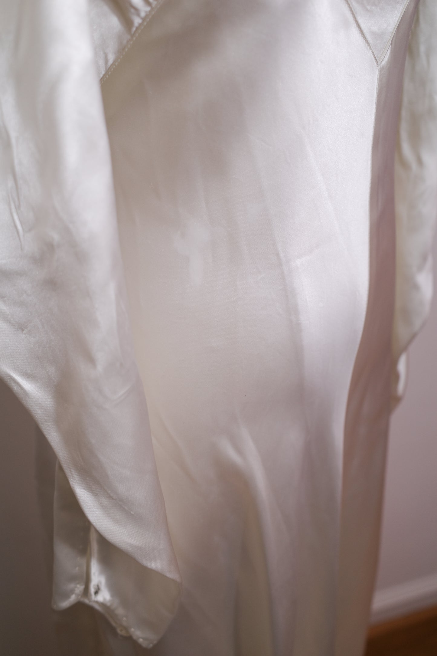 1930s Satin Wedding Dress with Puff Sleeve and Full Train