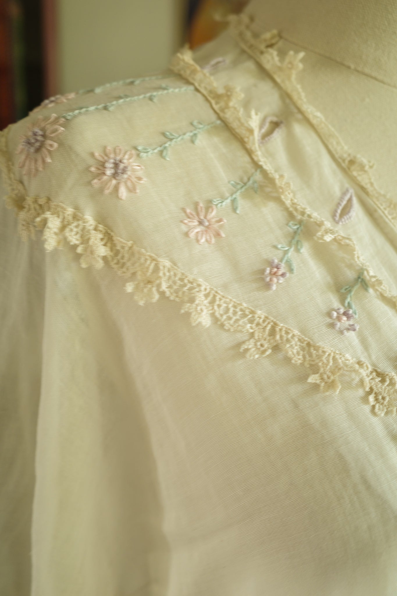 Vintage Cotton Lace and Embroidered Shirt