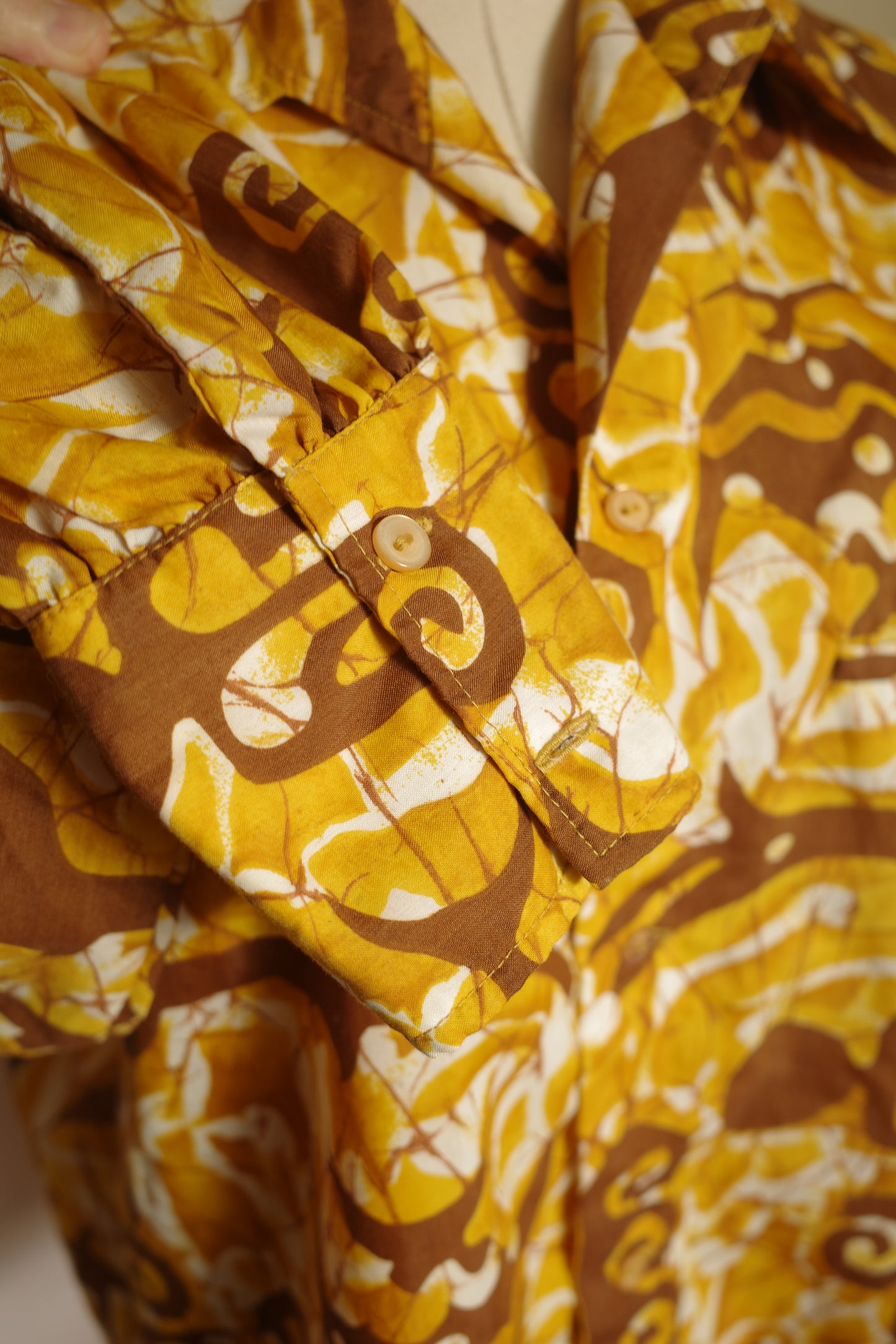 Vintage 1970s long sleeve yellow Hawaiian shirt