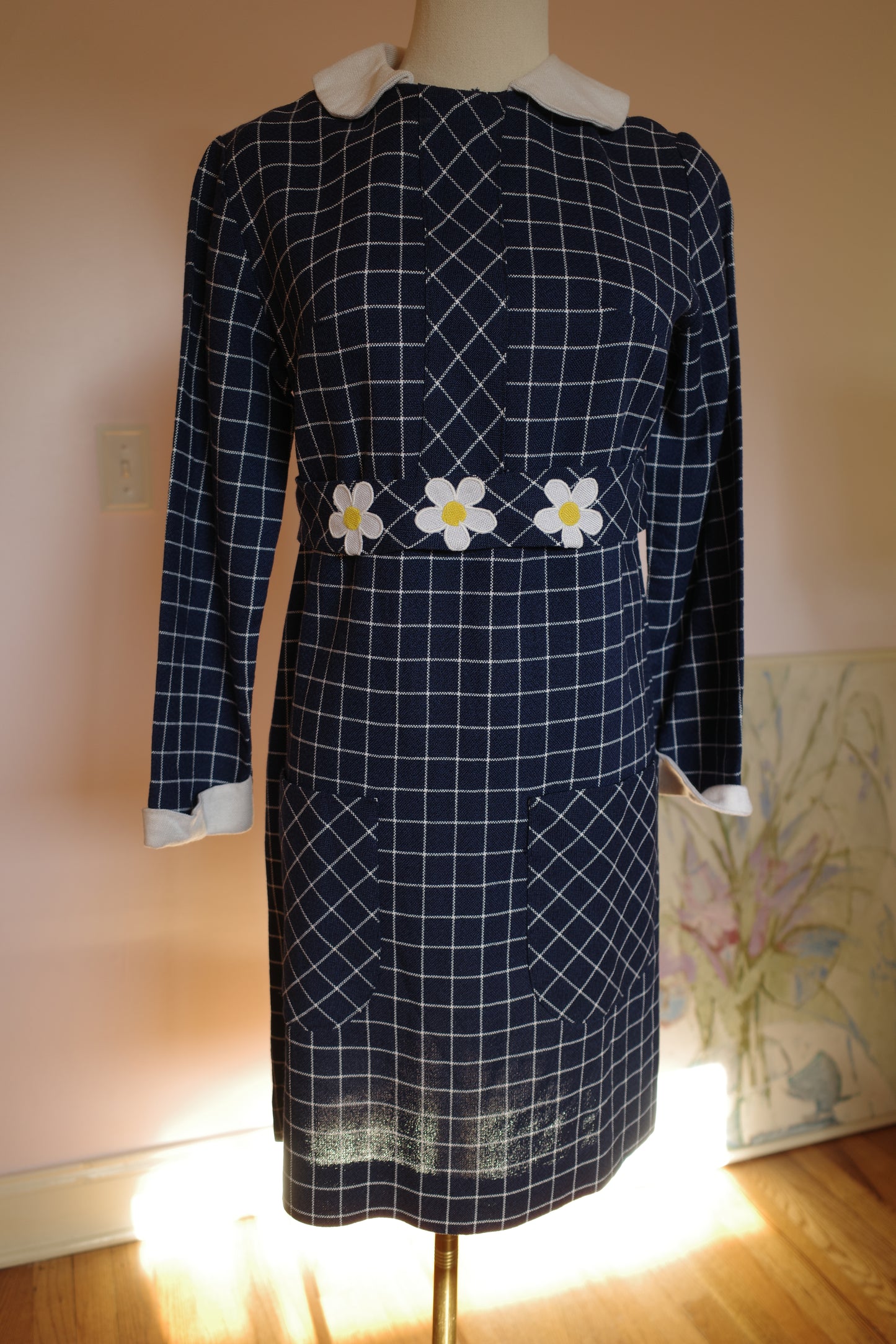 Vintage Mod Mini Dress with Daisy belt