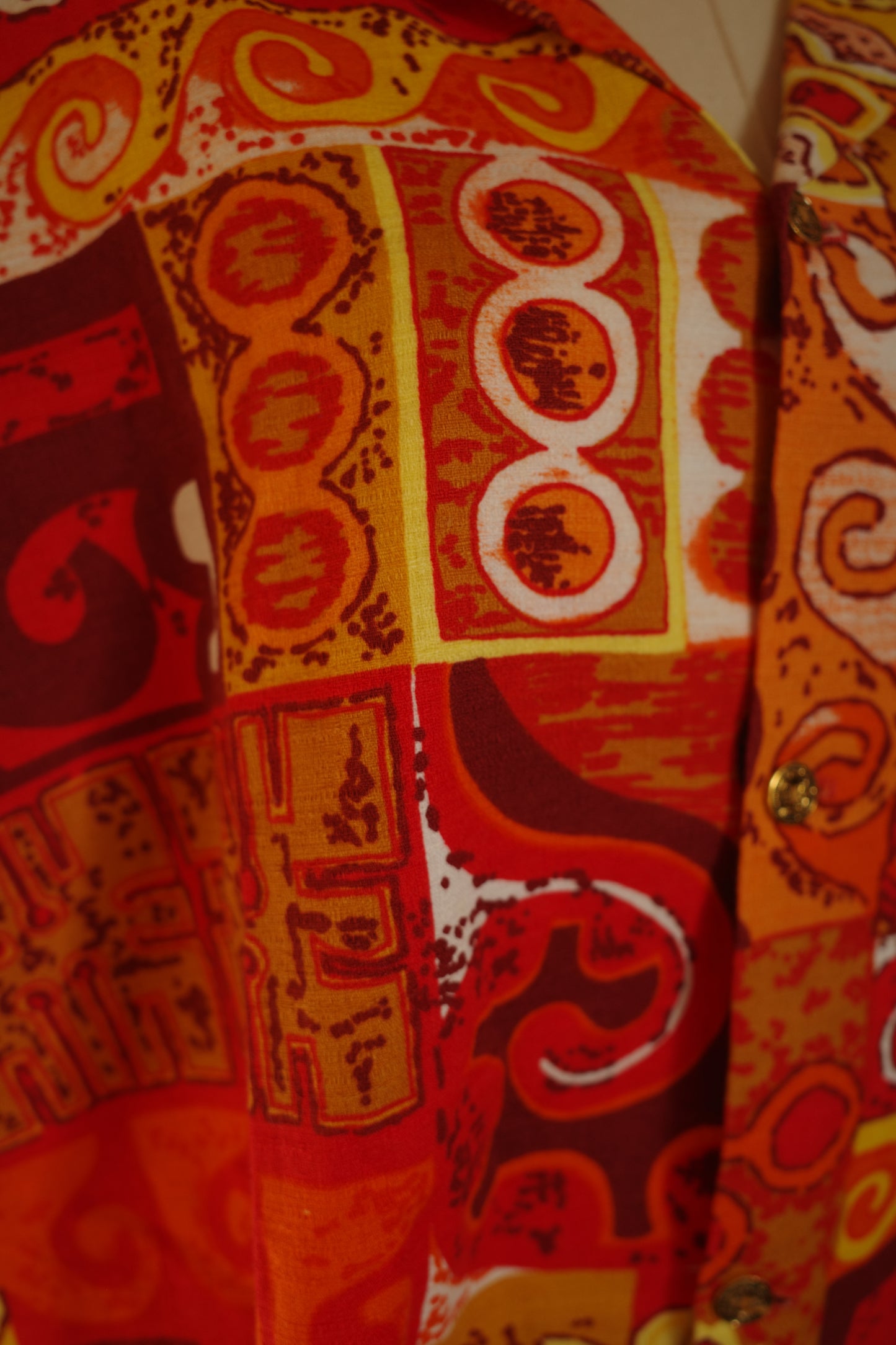 1970s bark cloth Hawaiian shirt