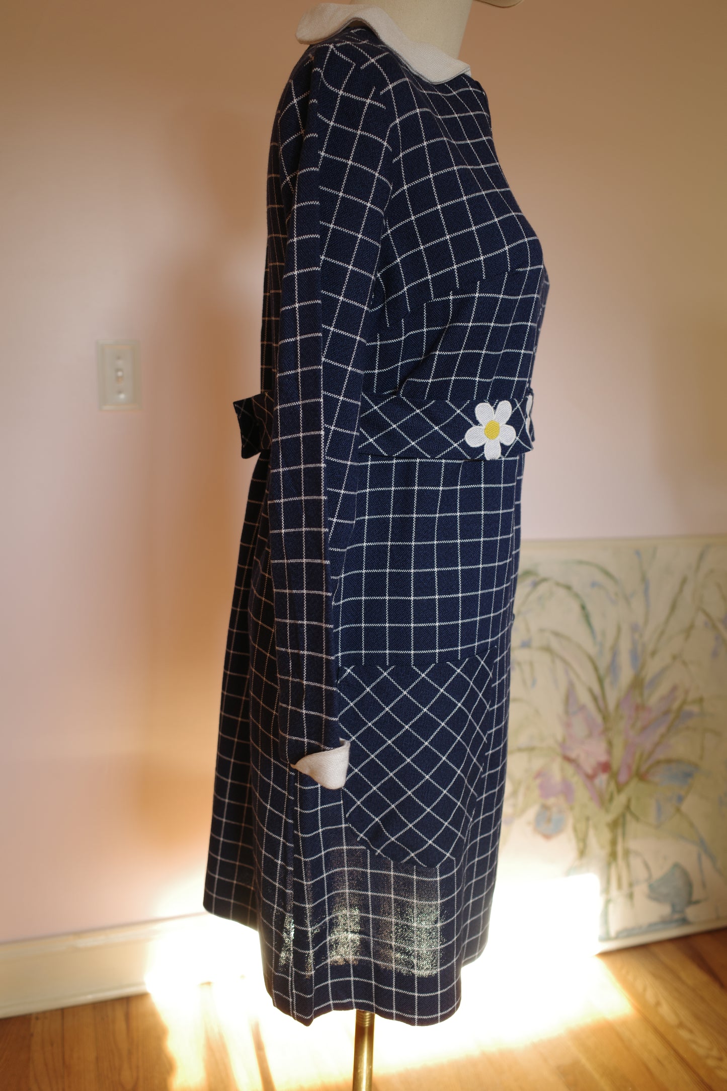 Vintage Mod Mini Dress with Daisy belt